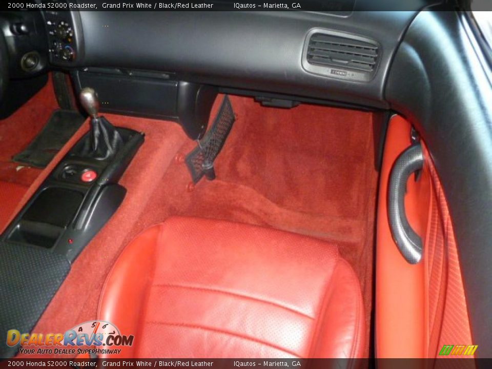 Black/Red Leather Interior - 2000 Honda S2000 Roadster Photo #25