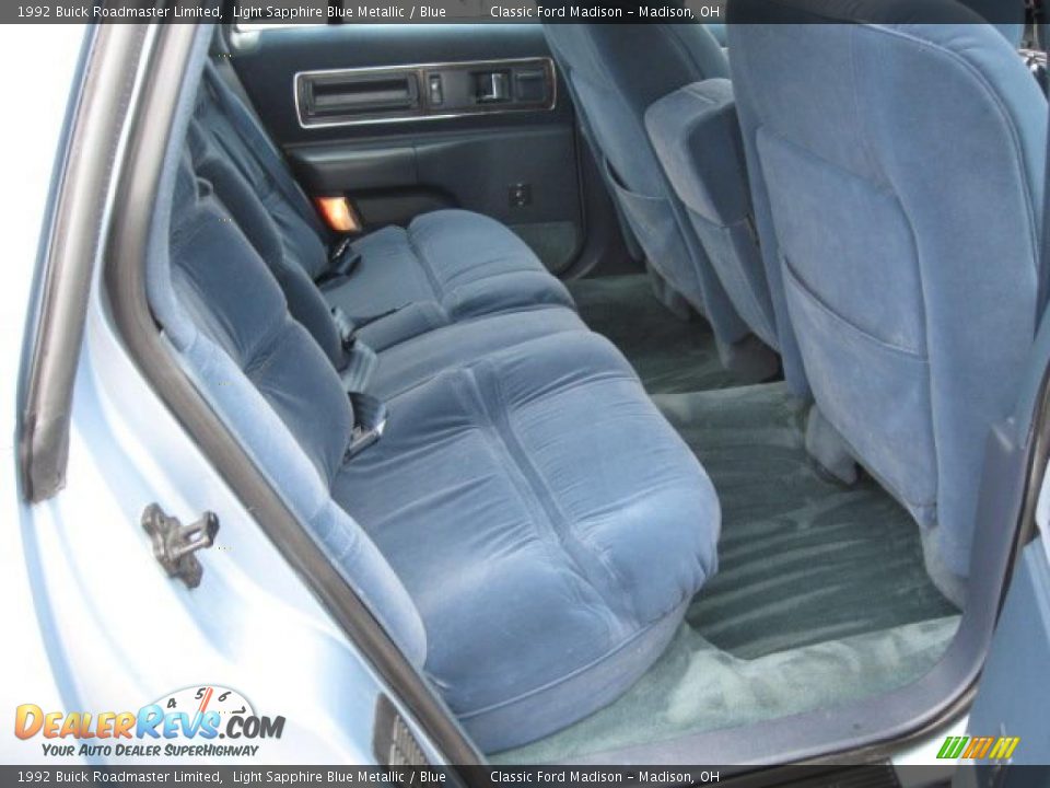 Blue Interior - 1992 Buick Roadmaster Limited Photo #17