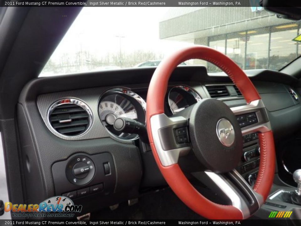 2011 Ford Mustang GT Premium Convertible Steering Wheel Photo #11