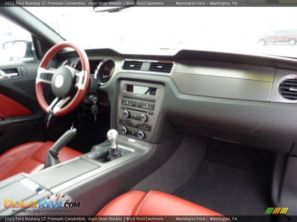 Dashboard of 2011 Ford Mustang GT Premium Convertible Photo #15