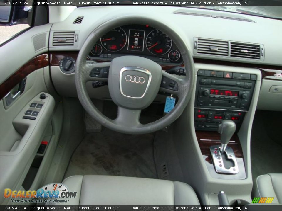 2006 Audi A4 3.2 quattro Sedan Moro Blue Pearl Effect / Platinum Photo #31