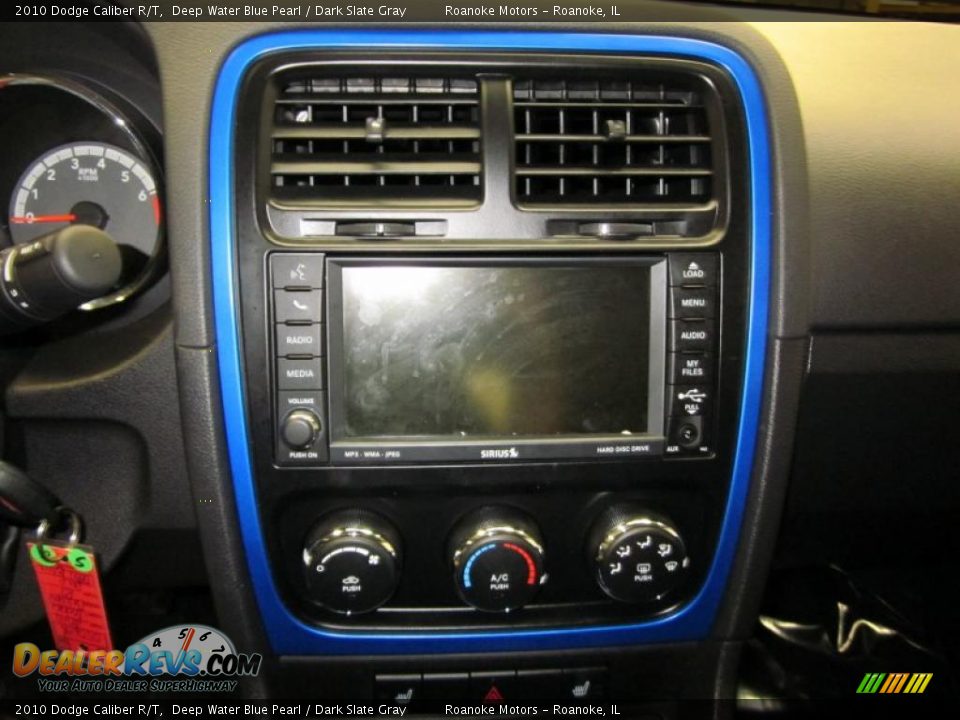 Controls of 2010 Dodge Caliber R/T Photo #6