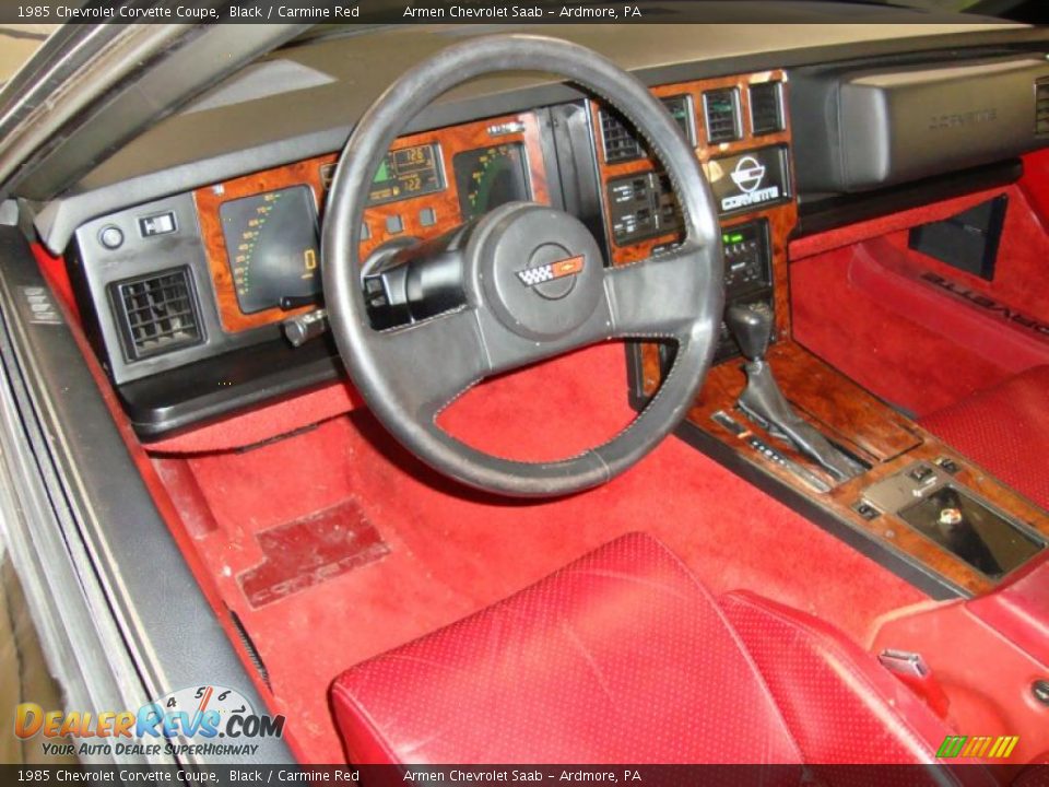 Carmine Red Interior - 1985 Chevrolet Corvette Coupe Photo #12