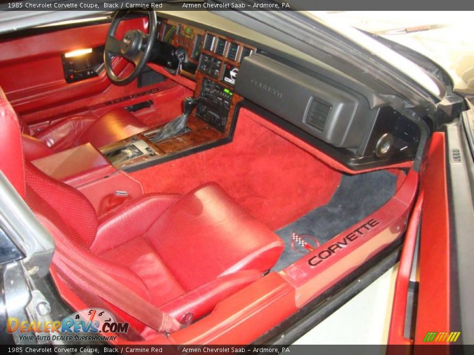 Carmine Red Interior - 1985 Chevrolet Corvette Coupe Photo #18