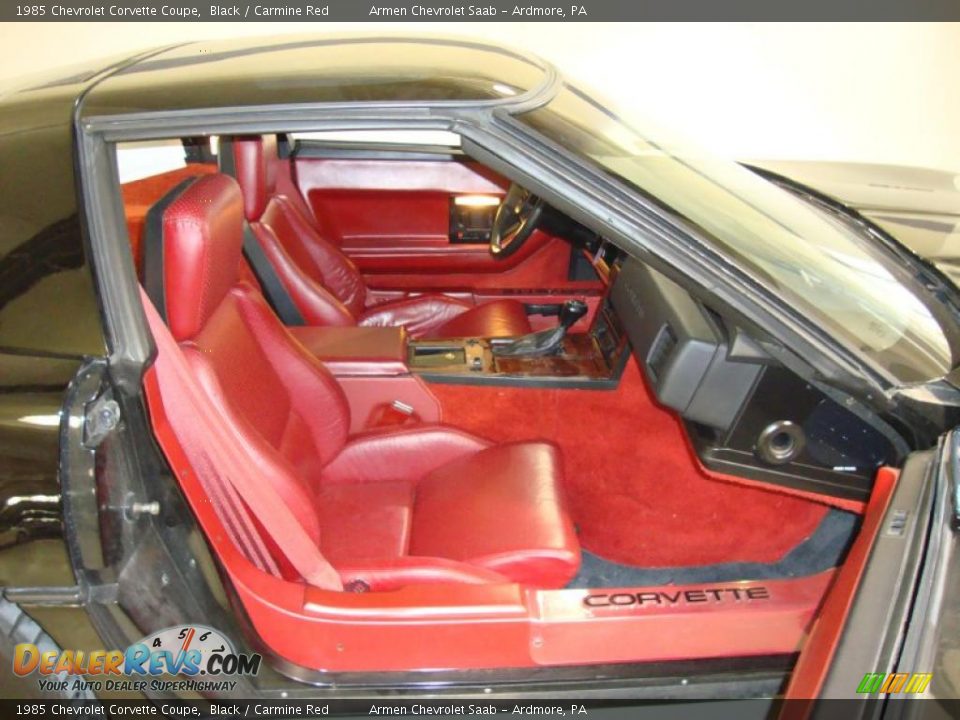 Carmine Red Interior - 1985 Chevrolet Corvette Coupe Photo #20