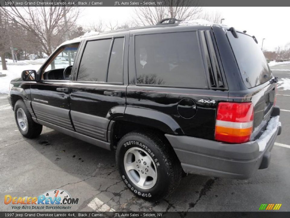 1997 Jeep Grand Cherokee Laredo 4x4 Black / Camel Photo #4