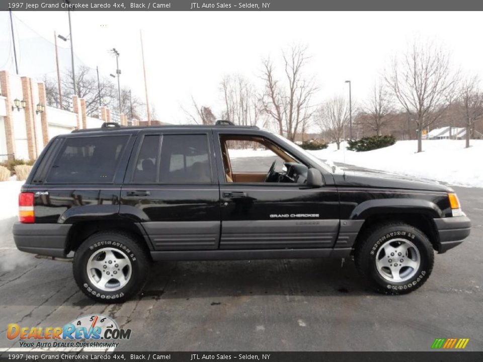 Black 1997 Jeep Grand Cherokee Laredo 4x4 Photo #7