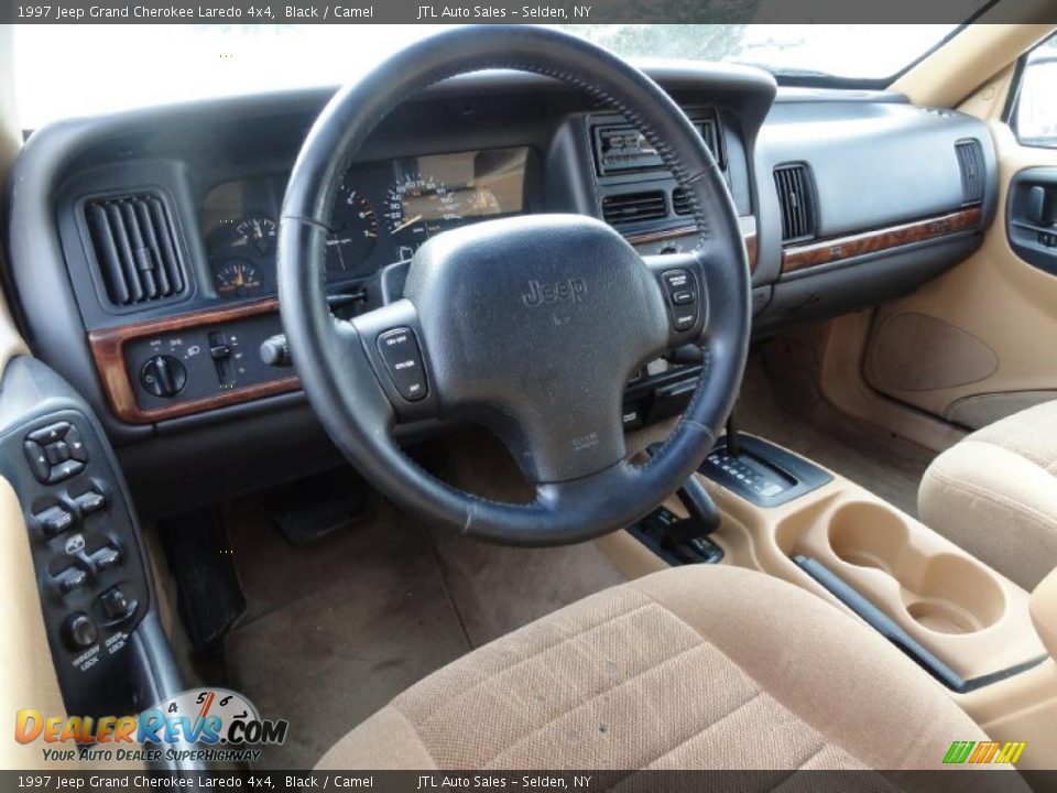 Camel Interior - 1997 Jeep Grand Cherokee Laredo 4x4 Photo #12