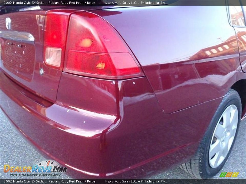 2002 Honda Civic EX Sedan Radiant Ruby Red Pearl / Beige Photo #22