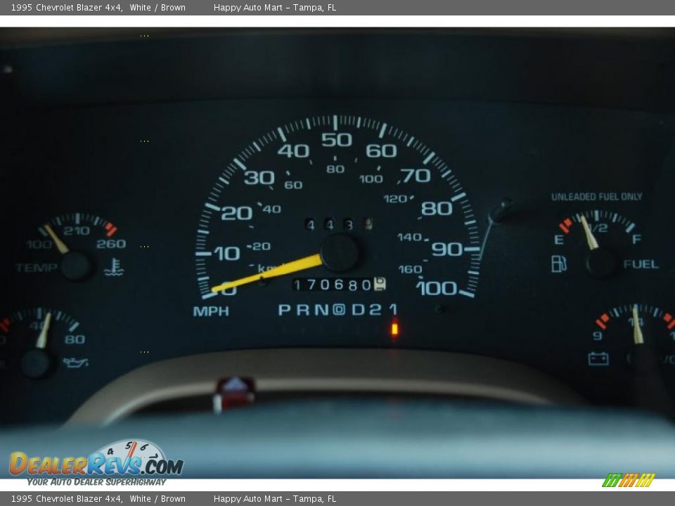 1995 Chevrolet Blazer 4x4 White / Brown Photo #12