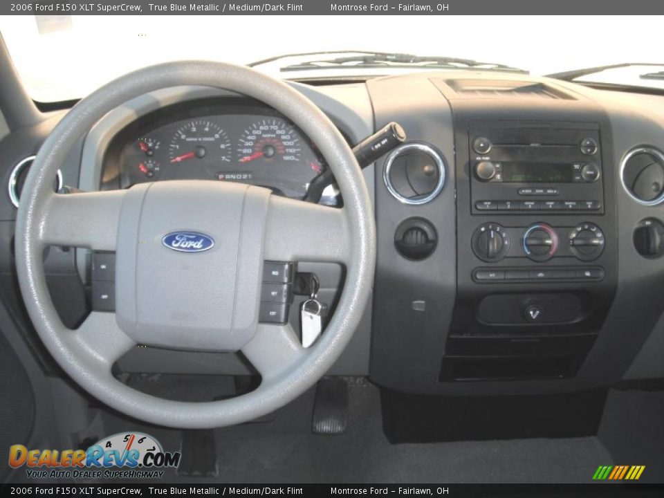 2006 Ford F150 XLT SuperCrew True Blue Metallic / Medium/Dark Flint Photo #13