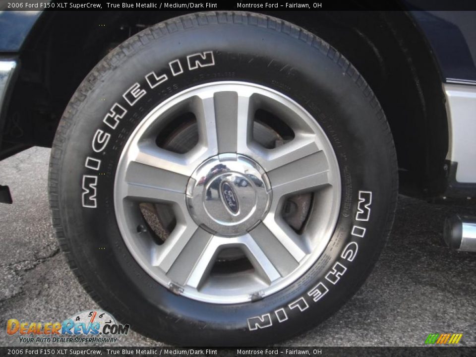 2006 Ford F150 XLT SuperCrew True Blue Metallic / Medium/Dark Flint Photo #25