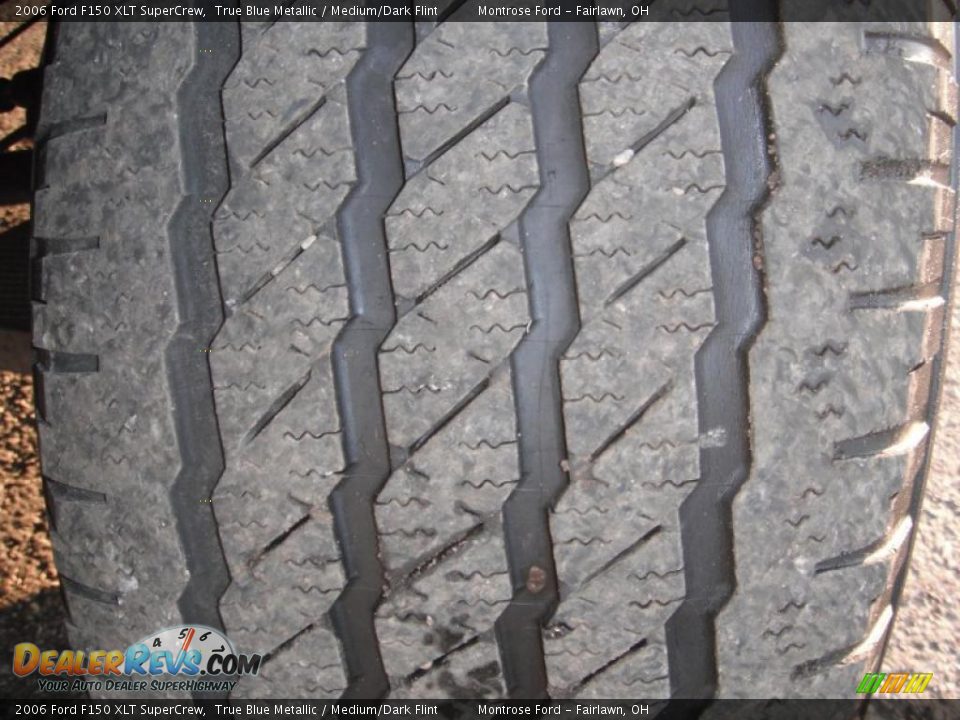 2006 Ford F150 XLT SuperCrew True Blue Metallic / Medium/Dark Flint Photo #26