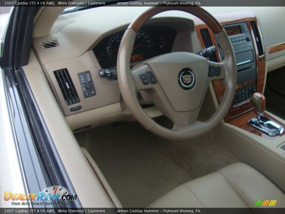 2007 Cadillac STS 4 V6 AWD White Diamond / Cashmere Photo #12