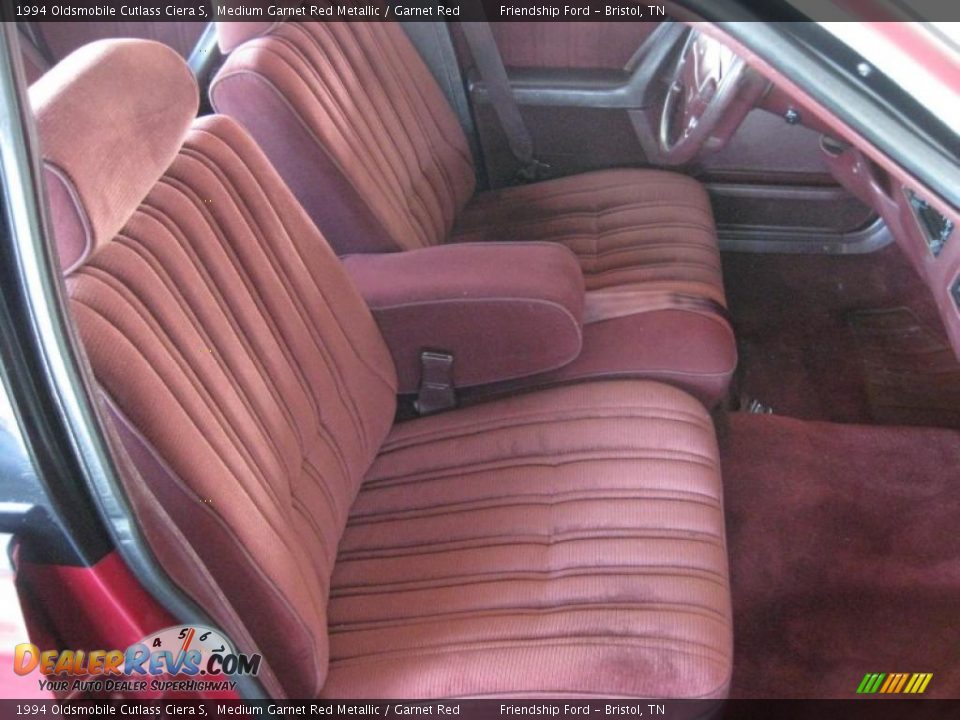 Garnet Red Interior - 1994 Oldsmobile Cutlass Ciera S Photo #19