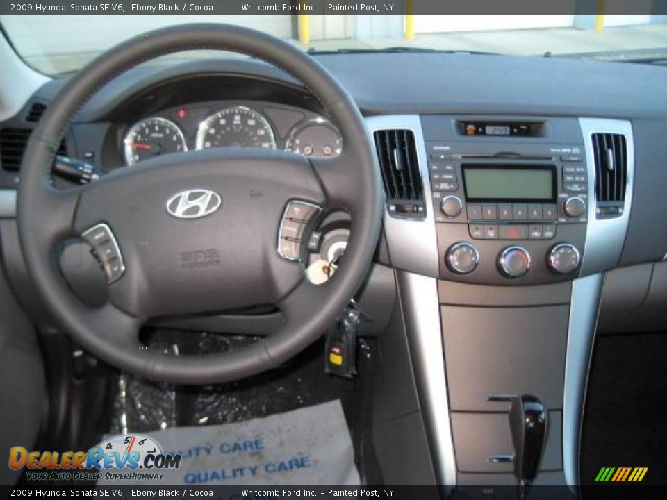 2009 Hyundai Sonata SE V6 Ebony Black / Cocoa Photo #3