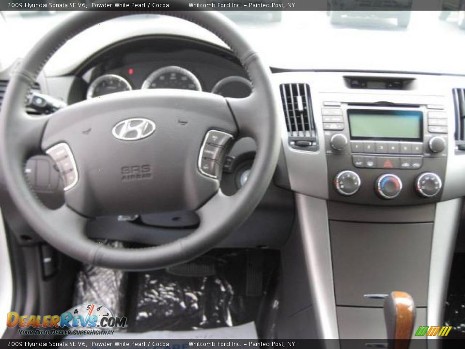 2009 Hyundai Sonata SE V6 Powder White Pearl / Cocoa Photo #3