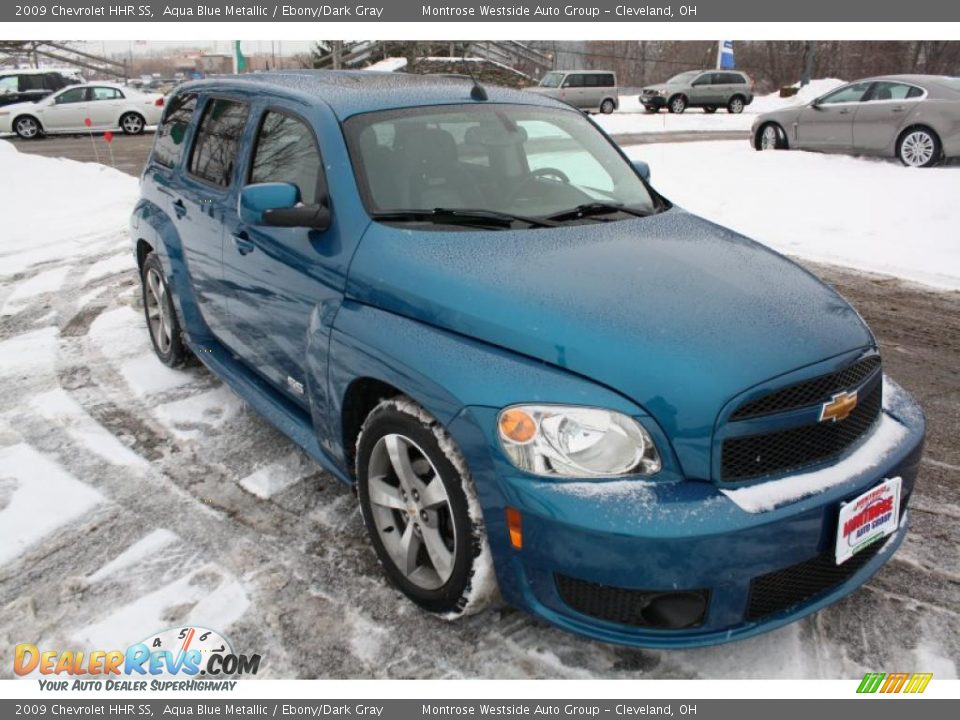 Front 3/4 View of 2009 Chevrolet HHR SS Photo #7