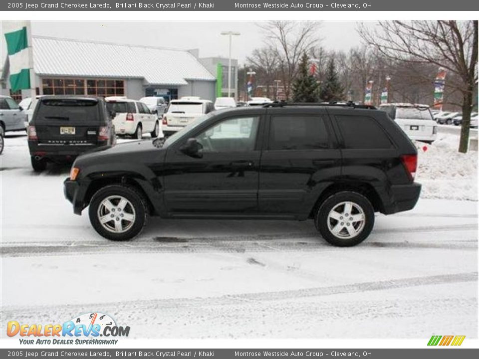 2005 Jeep Grand Cherokee Laredo Brilliant Black Crystal Pearl / Khaki Photo #2