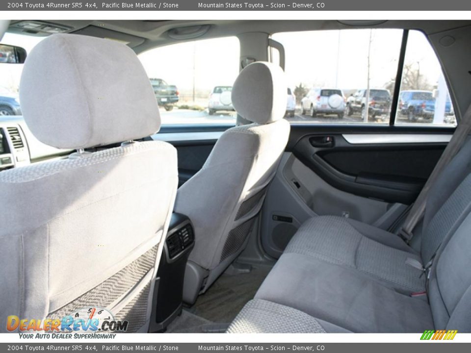 Stone Interior - 2004 Toyota 4Runner SR5 4x4 Photo #10