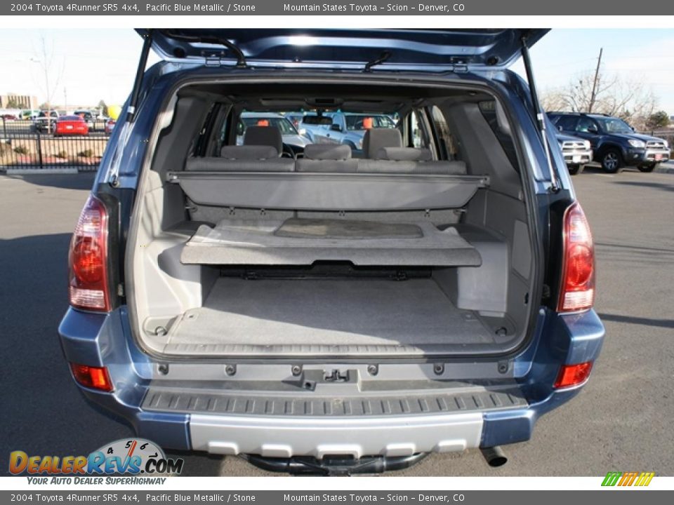 2004 Toyota 4Runner SR5 4x4 Trunk Photo #27