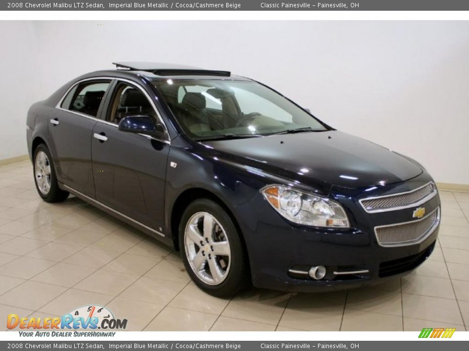 Front 3/4 View of 2008 Chevrolet Malibu LTZ Sedan Photo #1