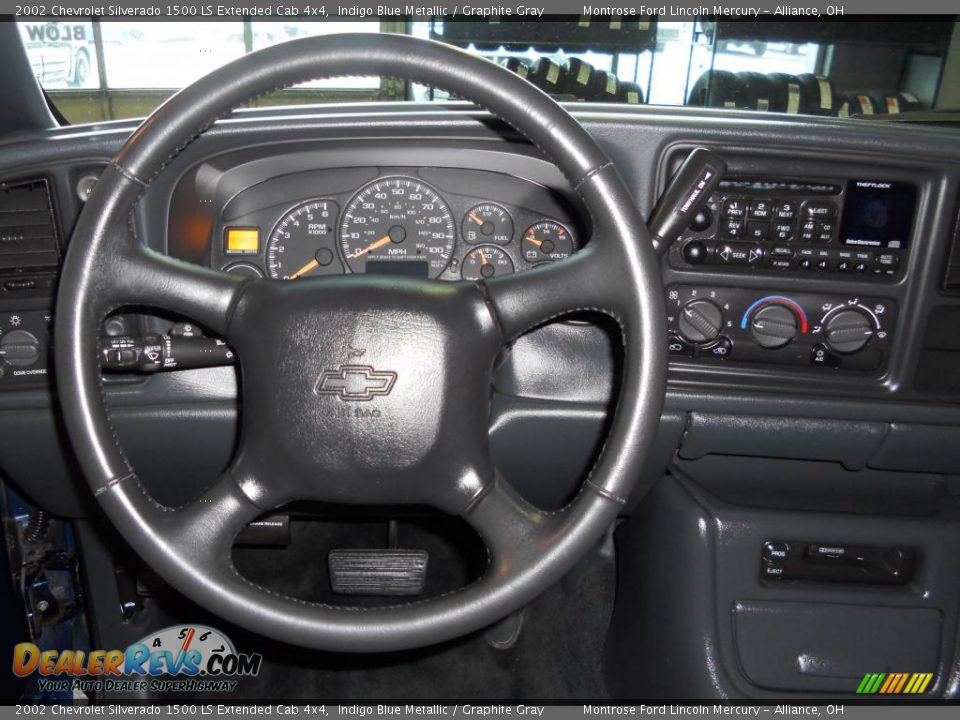 2002 Chevrolet Silverado 1500 LS Extended Cab 4x4 Indigo Blue Metallic / Graphite Gray Photo #22