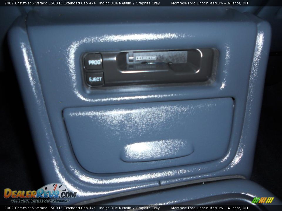 2002 Chevrolet Silverado 1500 LS Extended Cab 4x4 Indigo Blue Metallic / Graphite Gray Photo #28