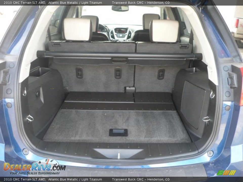 2010 GMC Terrain SLT AWD Trunk Photo #10