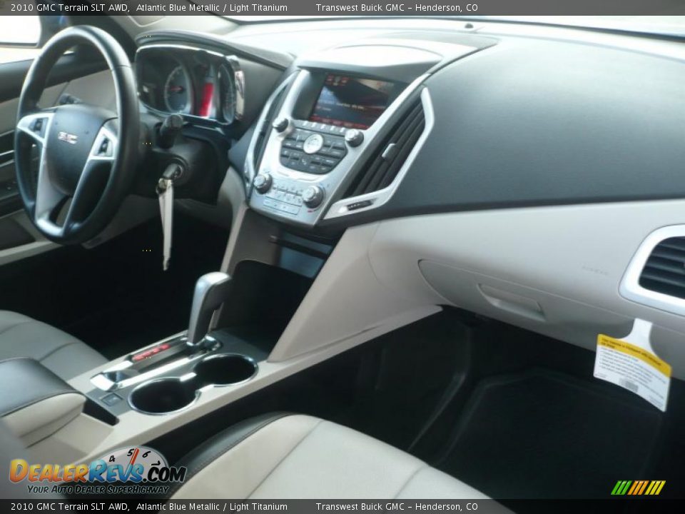 Dashboard of 2010 GMC Terrain SLT AWD Photo #12