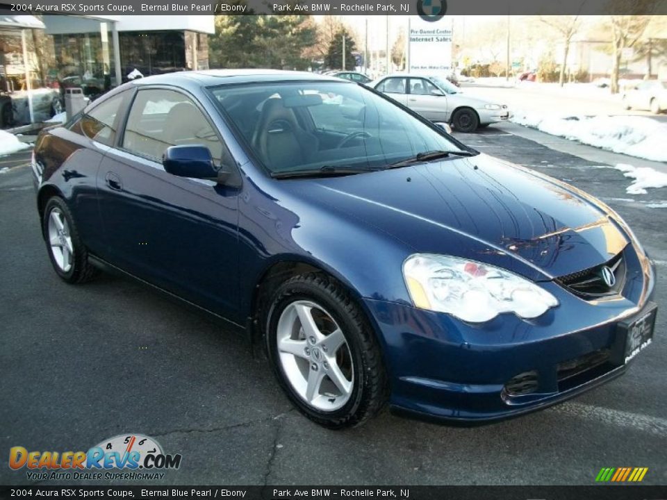 Front 3/4 View of 2004 Acura RSX Sports Coupe Photo #3