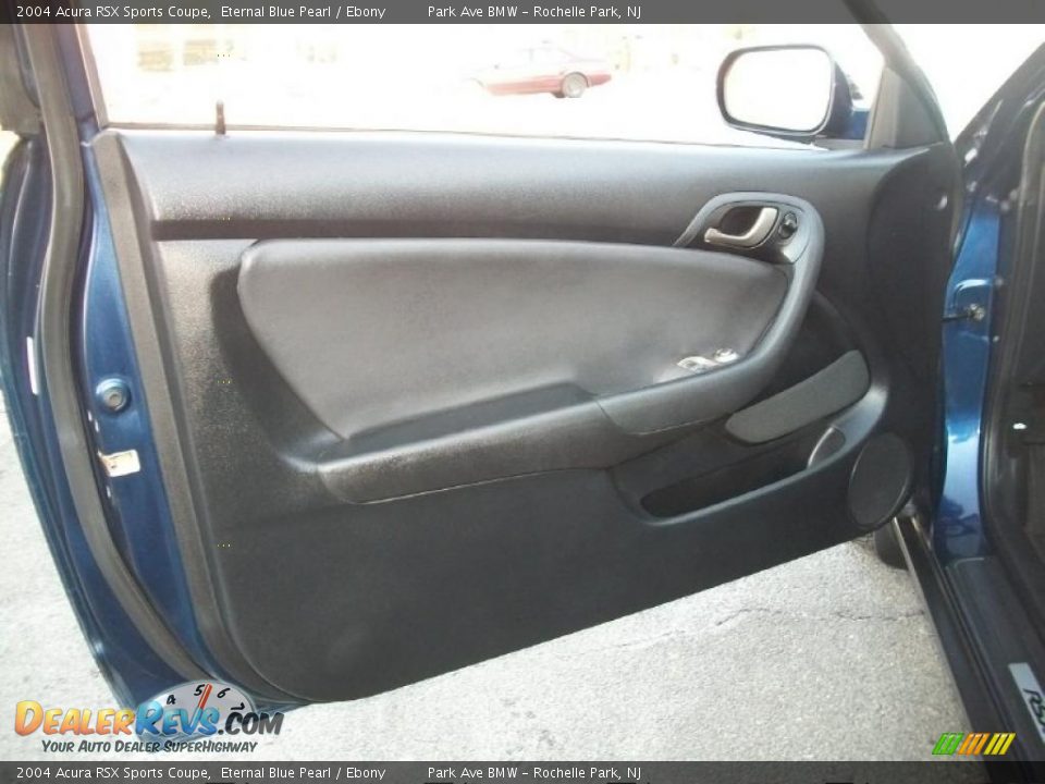 Door Panel of 2004 Acura RSX Sports Coupe Photo #9