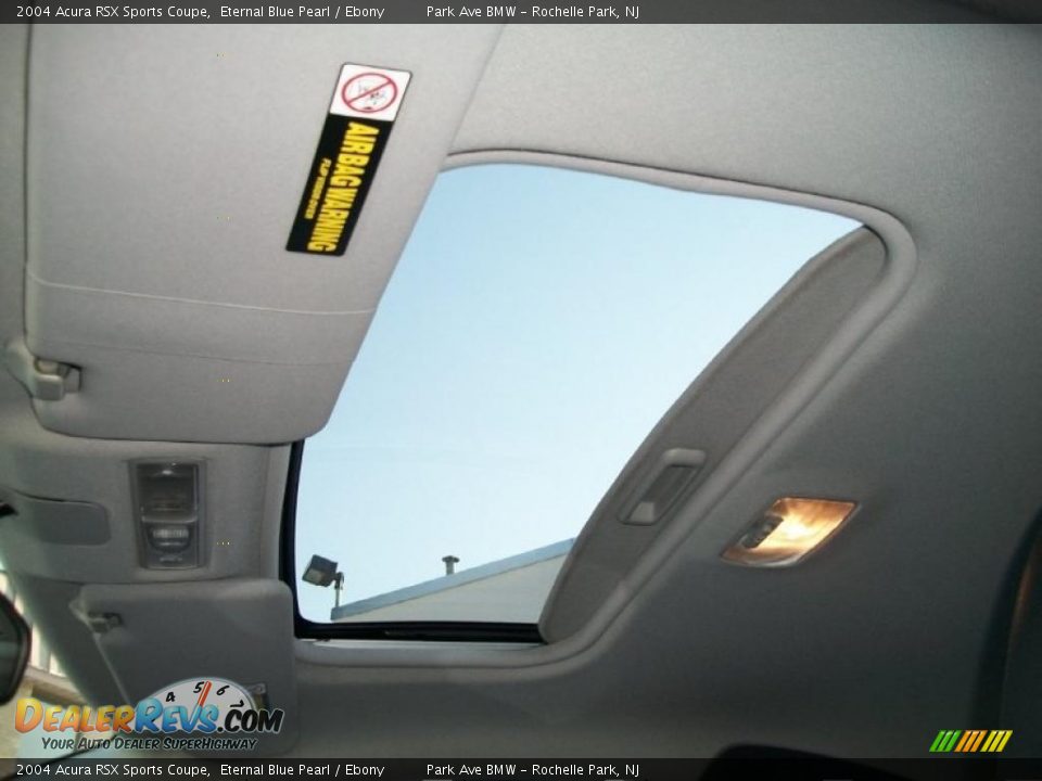 Sunroof of 2004 Acura RSX Sports Coupe Photo #21