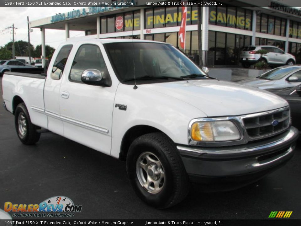 1997 Ford F150 XLT Extended Cab Oxford White / Medium Graphite Photo #1