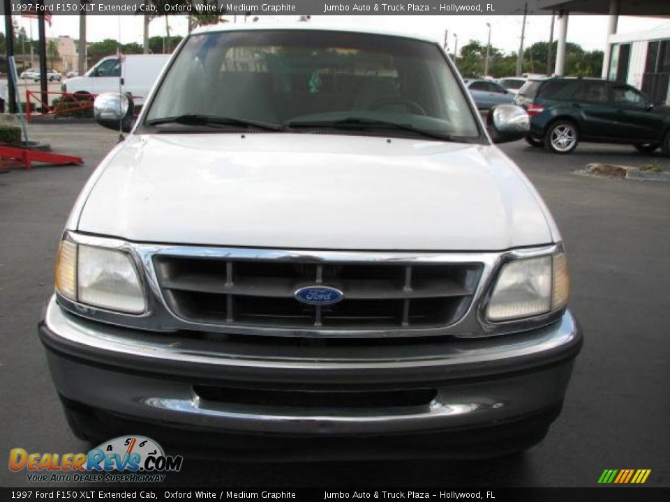 1997 Ford F150 XLT Extended Cab Oxford White / Medium Graphite Photo #3