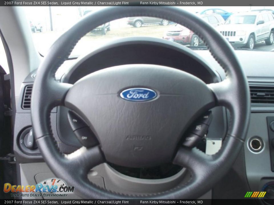 2007 Ford Focus ZX4 SES Sedan Liquid Grey Metallic / Charcoal/Light Flint Photo #10