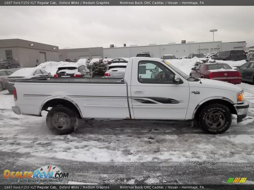 1997 Ford F150 XLT Regular Cab Oxford White / Medium Graphite Photo #4