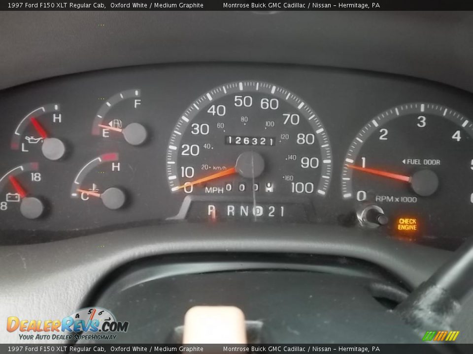 1997 Ford F150 XLT Regular Cab Gauges Photo #21