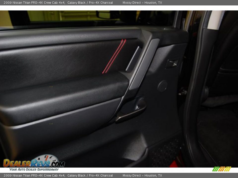 2009 Nissan Titan PRO-4X Crew Cab 4x4 Galaxy Black / Pro-4X Charcoal Photo #15