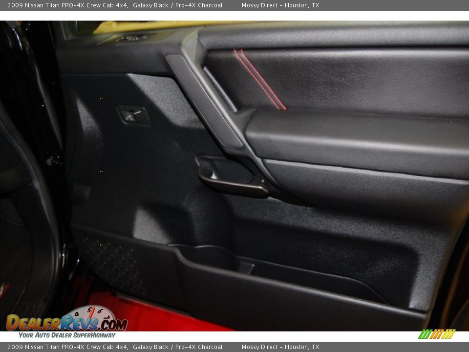 2009 Nissan Titan PRO-4X Crew Cab 4x4 Galaxy Black / Pro-4X Charcoal Photo #19