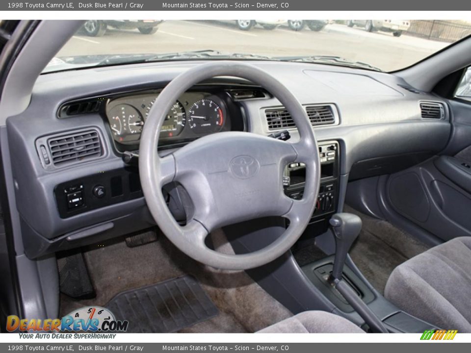 Gray Interior - 1998 Toyota Camry LE Photo #8