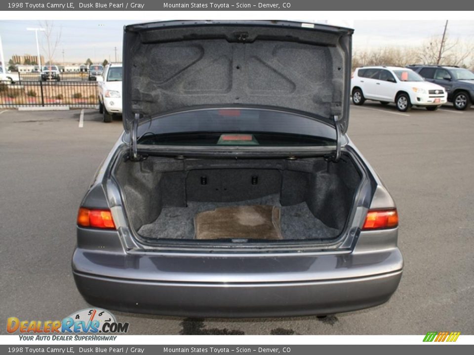 1998 Toyota Camry LE Dusk Blue Pearl / Gray Photo #26