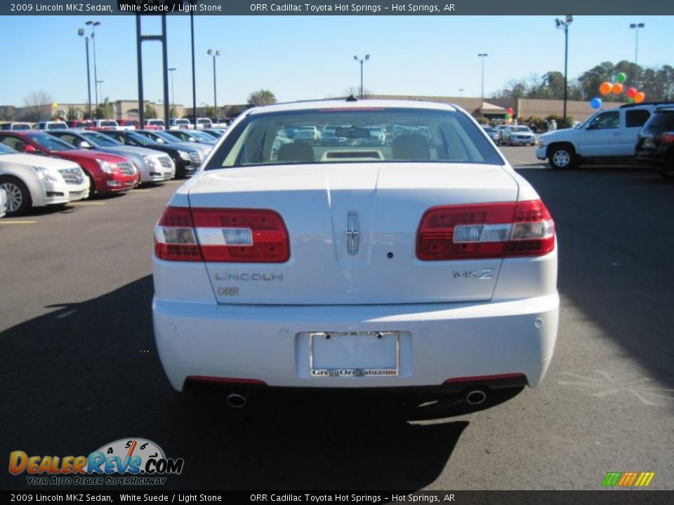 2009 Lincoln MKZ Sedan White Suede / Light Stone Photo #5