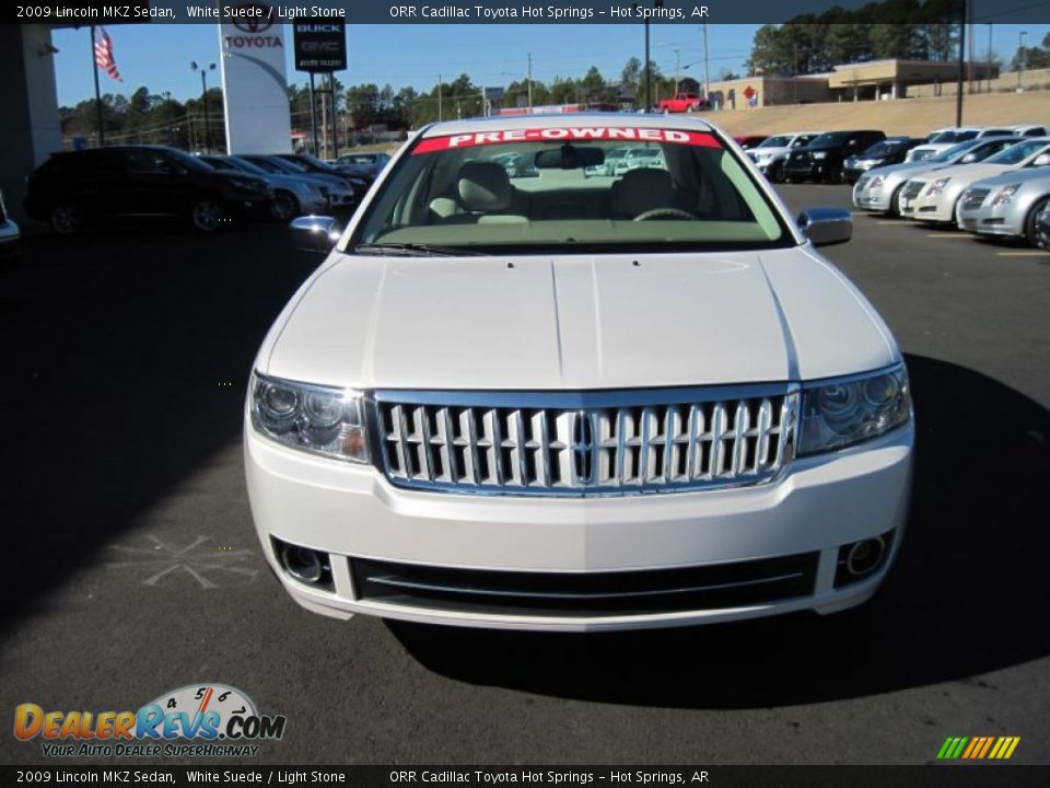 2009 Lincoln MKZ Sedan White Suede / Light Stone Photo #10