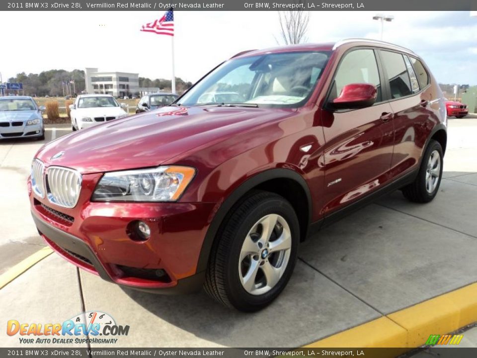 Front 3/4 View of 2011 BMW X3 xDrive 28i Photo #1