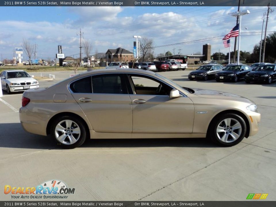 2011 BMW 5 Series 528i Sedan Milano Beige Metallic / Venetian Beige Photo #4