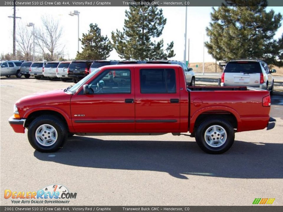 2001 Chevrolet S10 LS Crew Cab 4x4 Victory Red / Graphite Photo #6