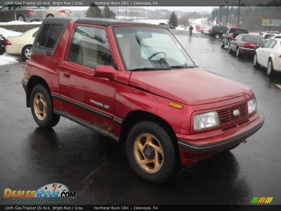 1995 Geo Tracker LSi 4x4 Bright Red / Gray Photo #2