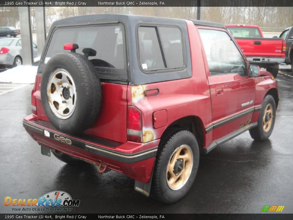 1995 Geo Tracker LSi 4x4 Bright Red / Gray Photo #4