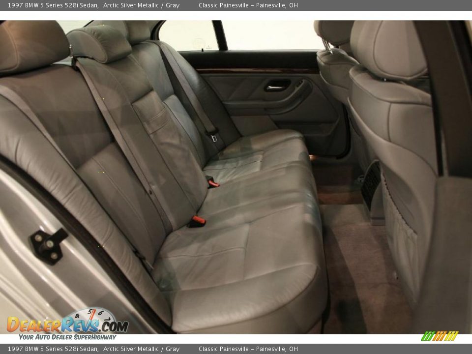 Gray Interior - 1997 BMW 5 Series 528i Sedan Photo #16